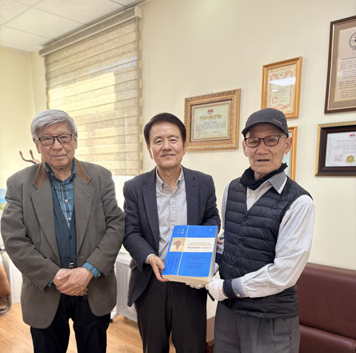 Их Монгол Улсын 820 жилийн ойд зориулсан эрдмийн шинэ бүтээл мэндэллээ